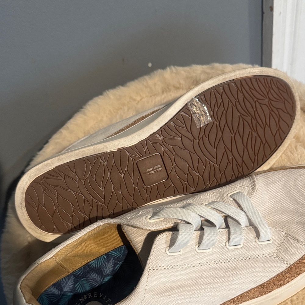 REVITALIGN Women's Cream and Tan Sneakers - Picture 6 of 6